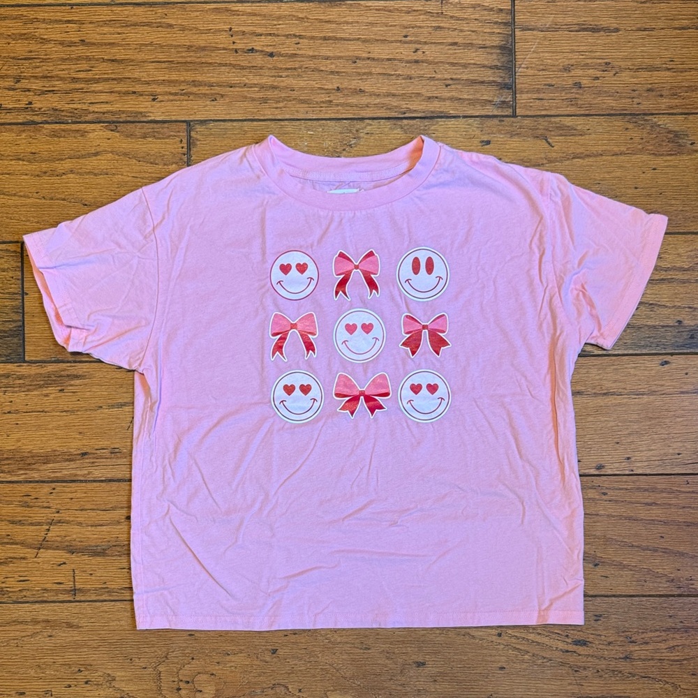 Shop the Mint Youth Smiley & Bow Tee